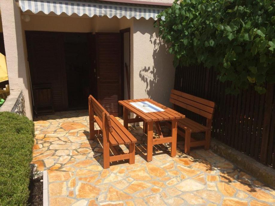 Jurisic Apartments Novalja Exterior foto